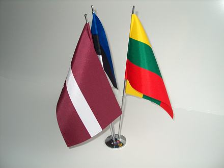 Флажки и держатели флагов